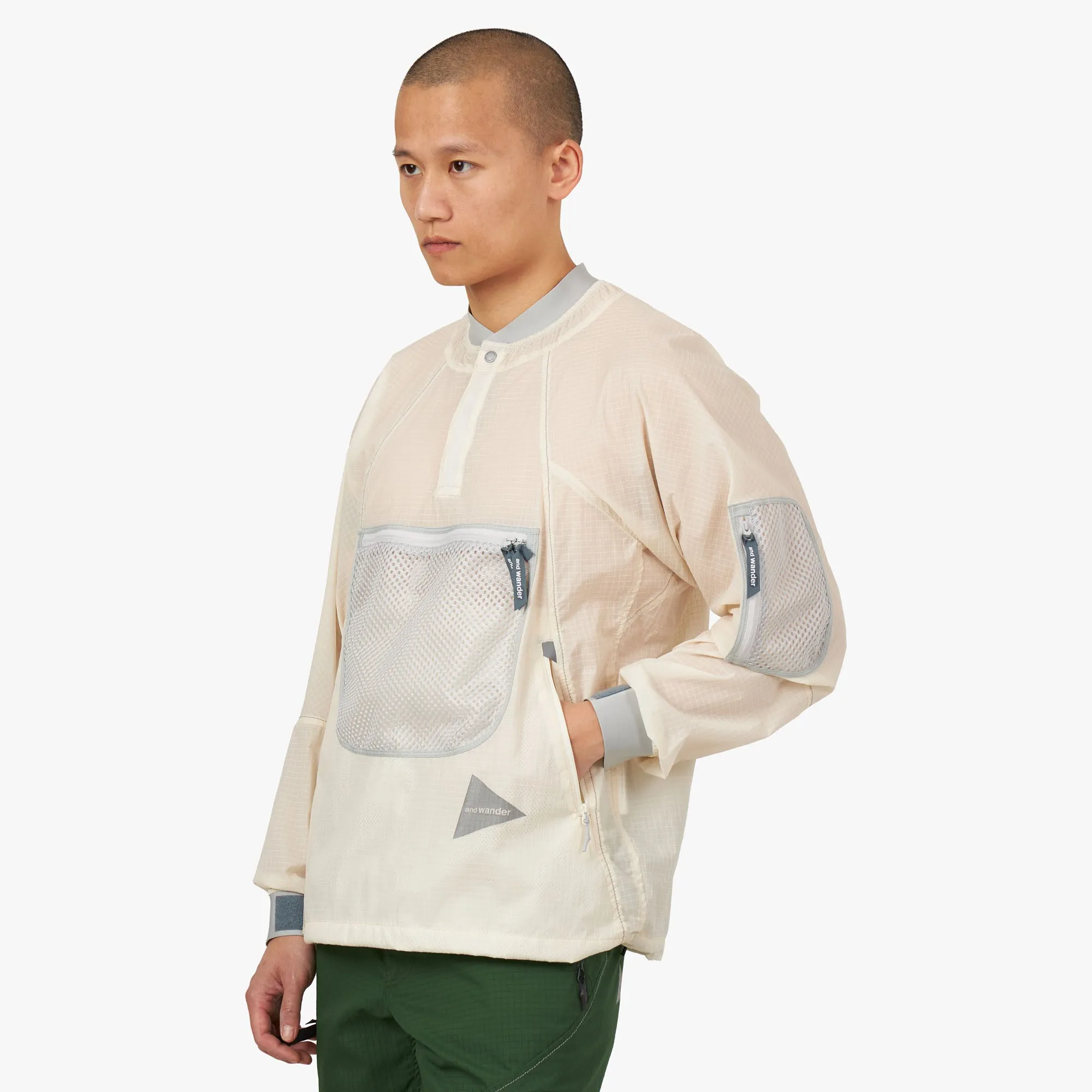 and wander Breath Rip Pullover Jacket / Off White