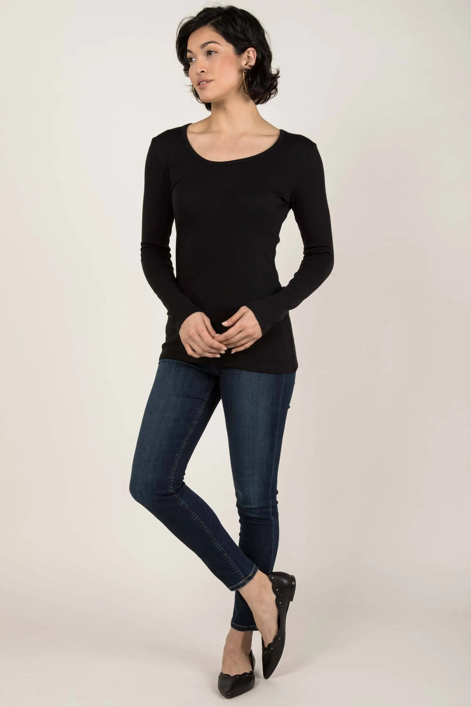 Essential Long Sleeve Scoop Tee