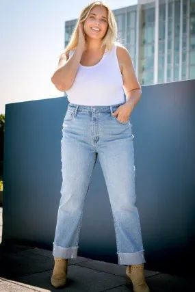 Plus Size High Rise Straight Jeans