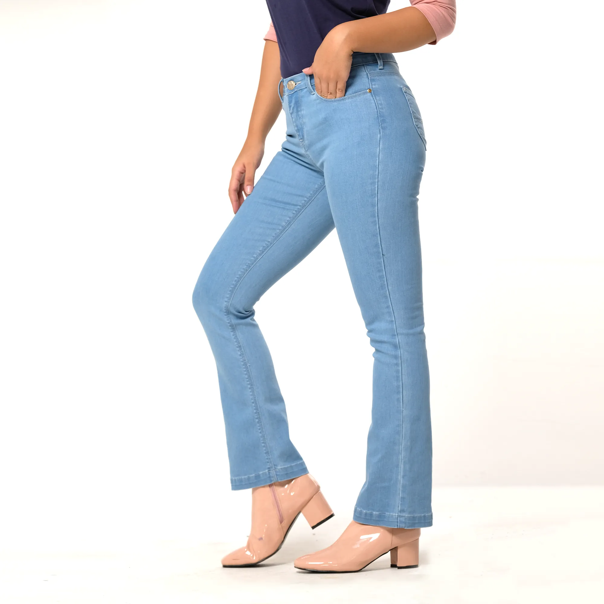 WOMENS BREESE JEANS IN LT. WASH